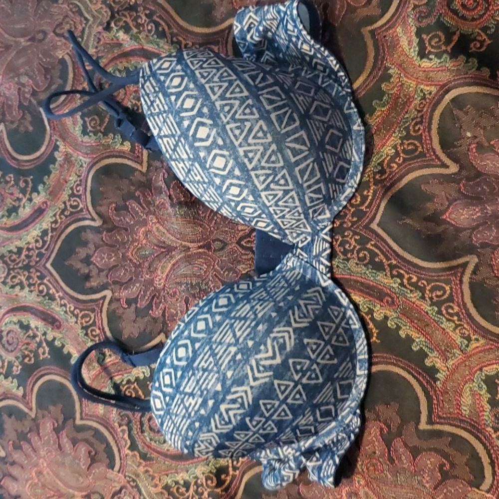 NWOT 36B Bra